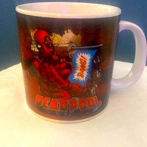 Deadpool 20 oz mug - pre-owned